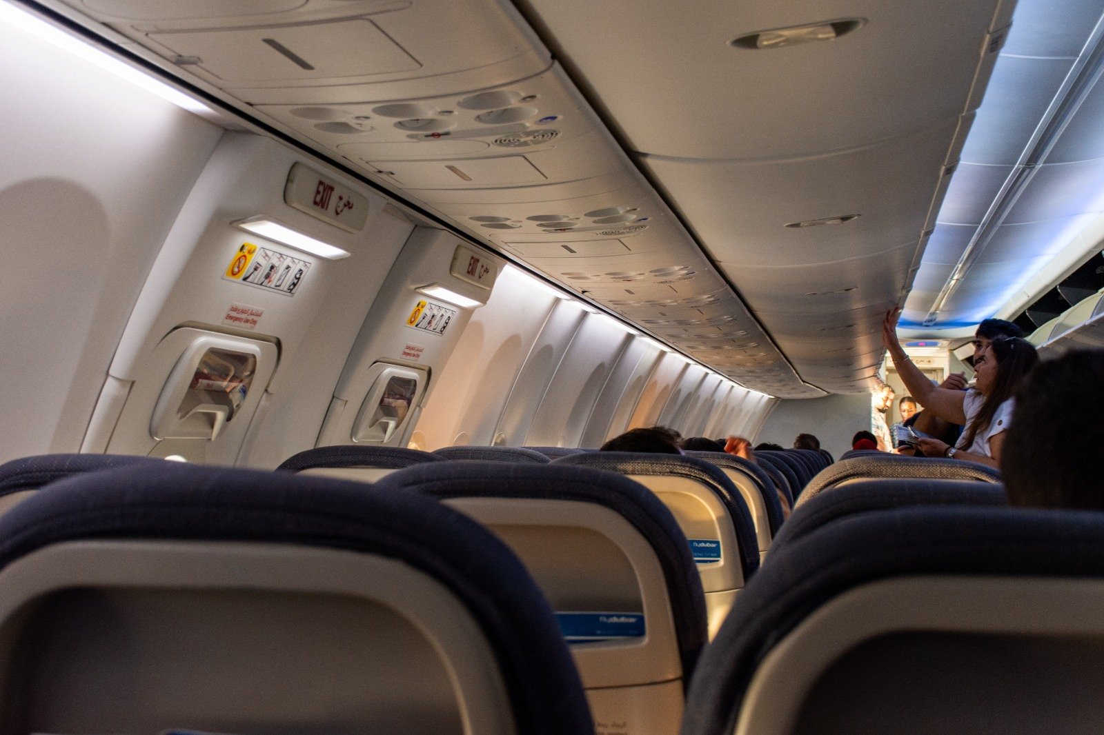 Ipoteza unui atac terorist la bordul unui avion FlyDubai spre Israel: pilotul a înjunghiat căpitanul