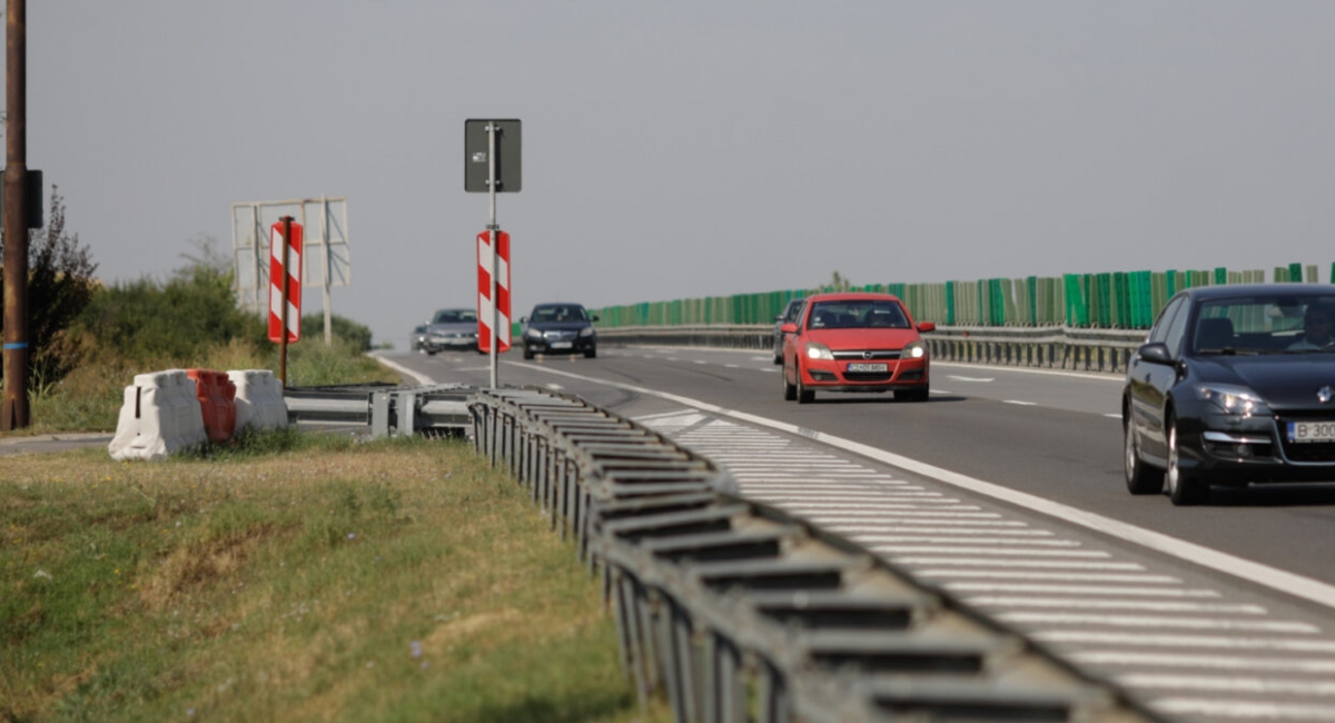 Restricții de circulație pe Autostrada A2, pe sensul Constanța – București, din cauza lucrărilor la Podul Cernavodă