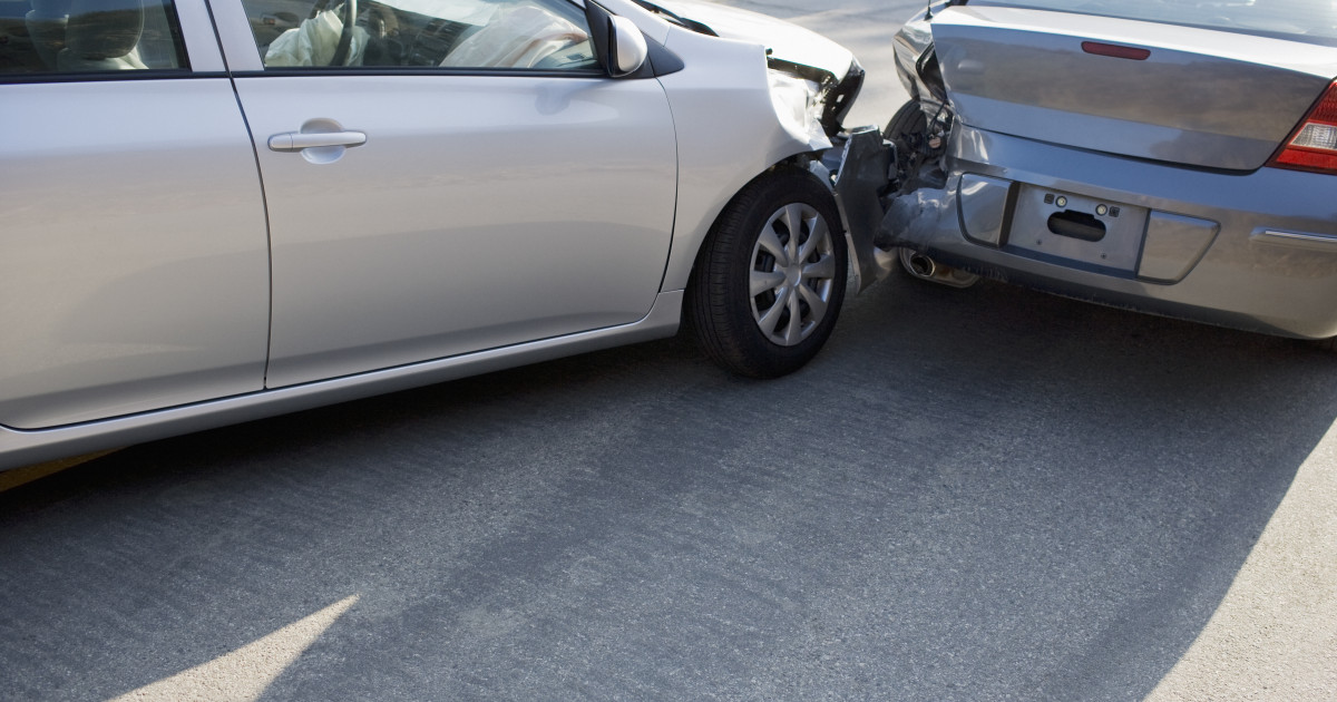 Proceduri obligatorii după un accident rutier: când se folosește constatarea amiabilă și când intervine Poliția