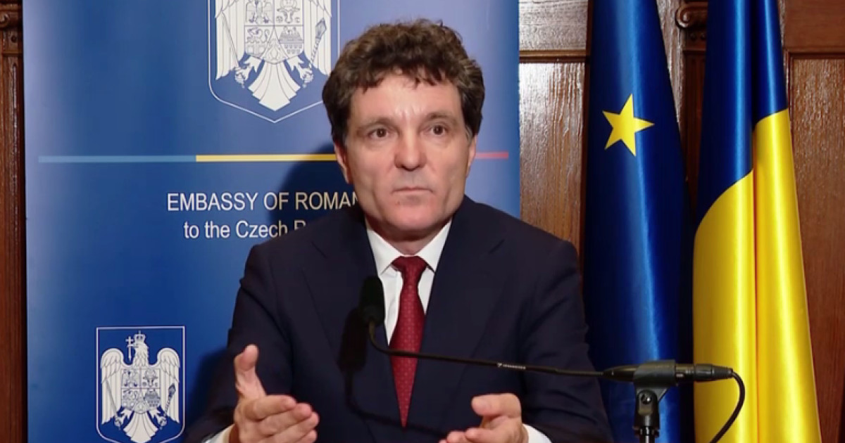 Nicușor Dan răspunde criticilor online după respingerea guvernului Mureșan în Parlament