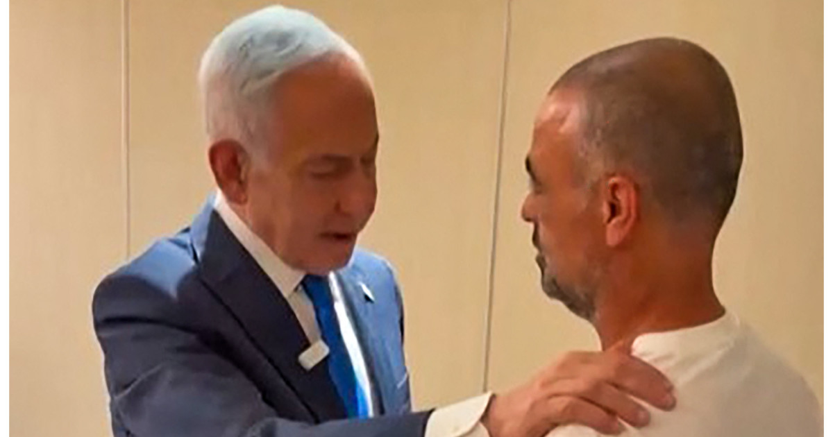 Pasager israelian a salvat un avion flydubai după ce un pilot a atacat colegul. Netanyahu l-a numit erou