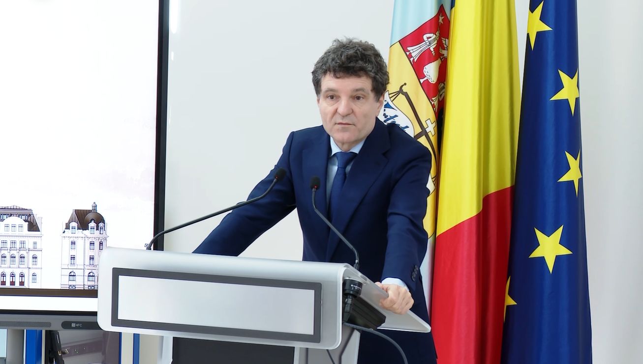 Nicușor Dan avertizează mediul academic: Dacă nu ajungeți pe TikTok, vom trăi în două realități paralele