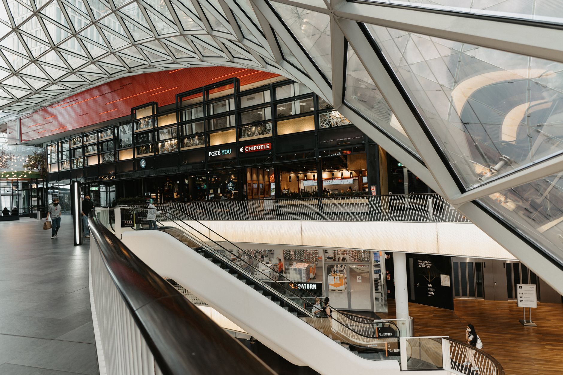 Jumbo Center din București se reface: Sinsay și alte magazine se instalează în fostul Liberty Center