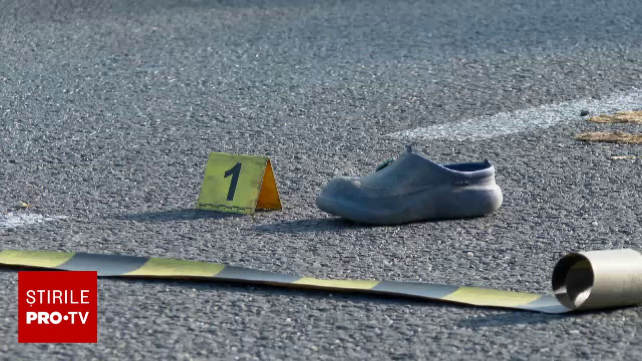 Tragedie în localitatea Livezile: o femeie de 69 de ani a fost lovită de un microbuz pe DN 17