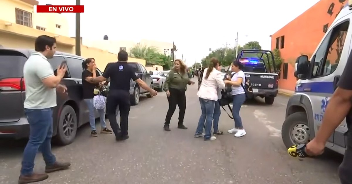 Atac violent într-o școală din Mexic: doi frați de 18 ani au ucis o directoare adjunctă