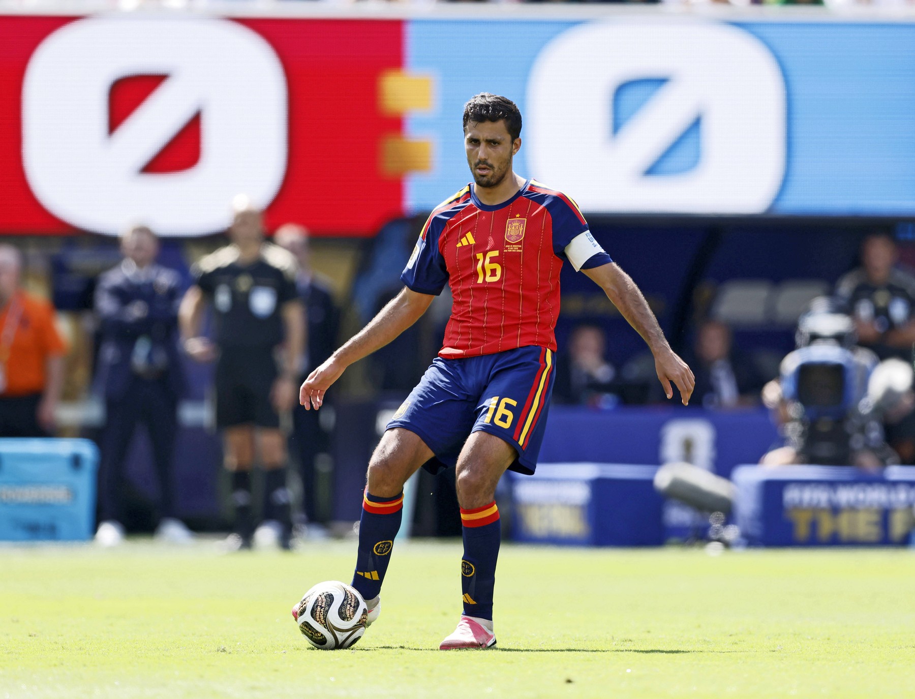 Rodri explică motivele din spatele alegerii Barcelona în detrimentul lui Real Madrid