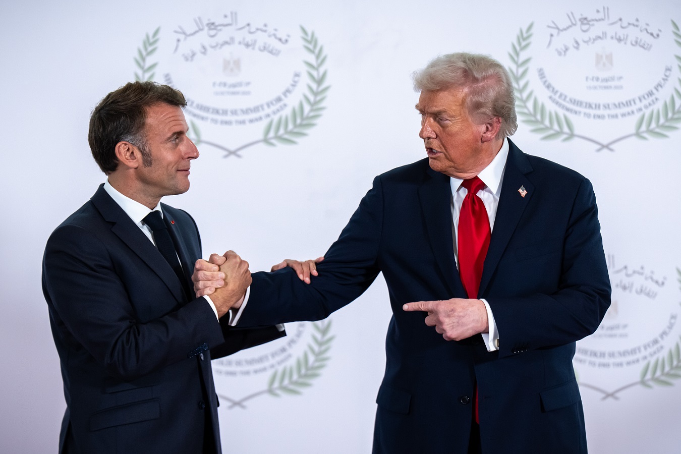 Macron și Carney reacționează la provocările lui Trump: Există riscuri în confruntarea directă cu SUA