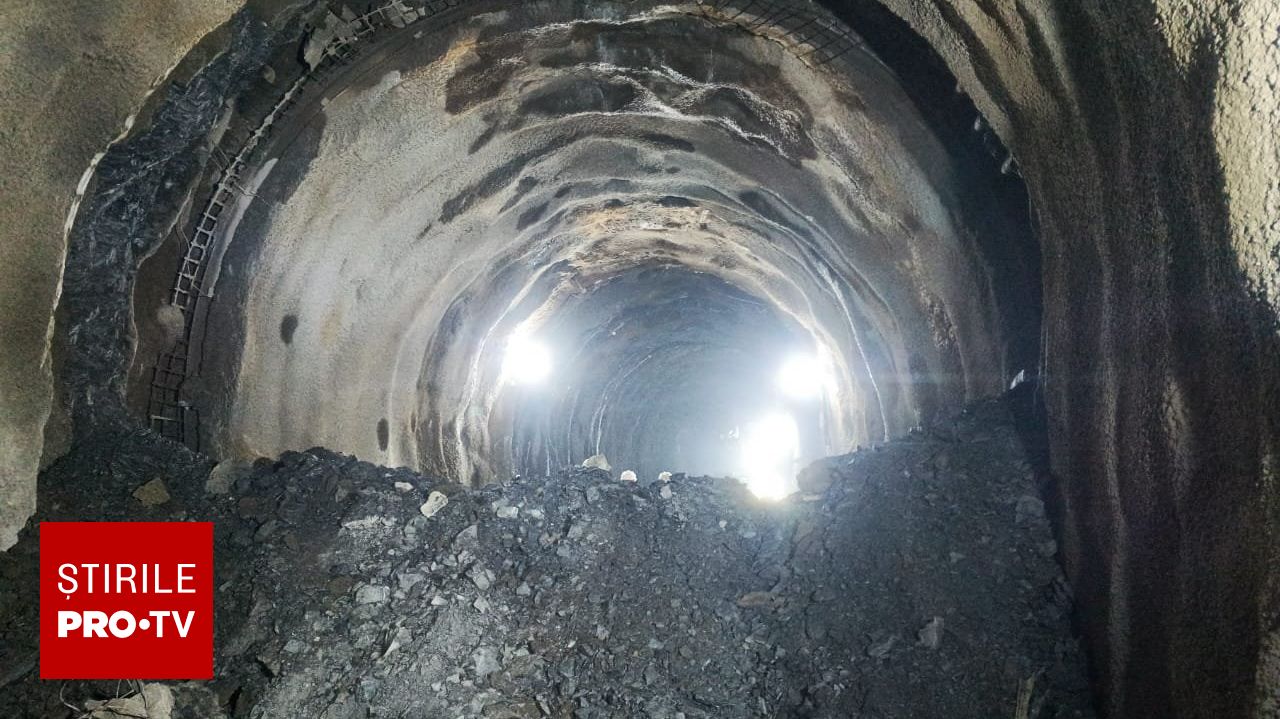 Proiect masiv în Himalaya: O nouă cale feroviară spectaculoasă transformă accesul în India