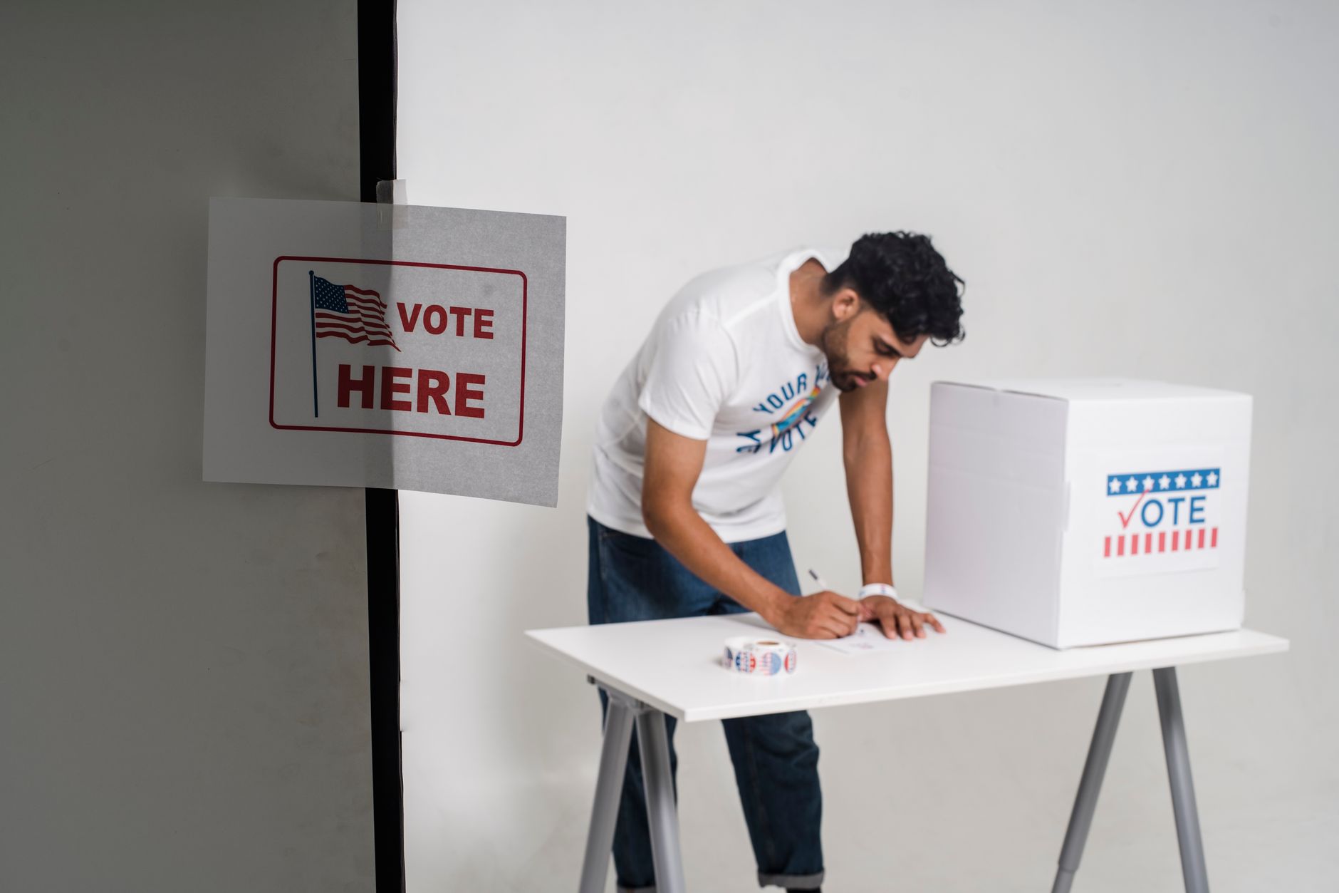 Alegeri generale în Bosnia și Herțegovina: peste 3,4 milioane de alegători vor vota duminică