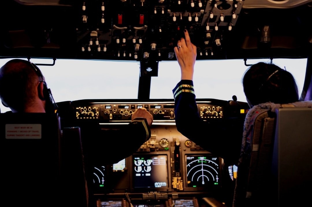 Detalii despre tentativa de deturnare a unui avion Flydubai: planul de prăbușire a unei aeronave în Tel Aviv