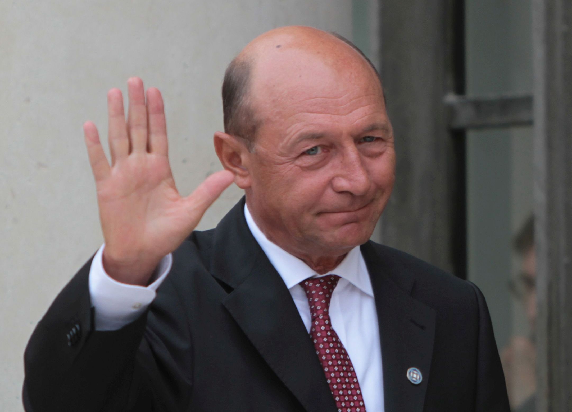 Traian Băsescu susține că România ar fi putut fi deja aproape de alegeri anticipate