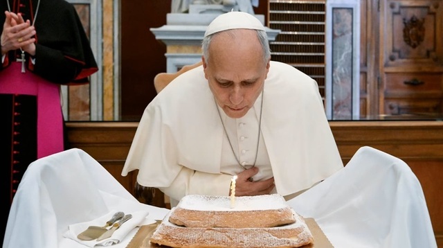 Papa Leon al XVI-lea anulează reducerile salariale impuse în timpul pandemiei COVID-19