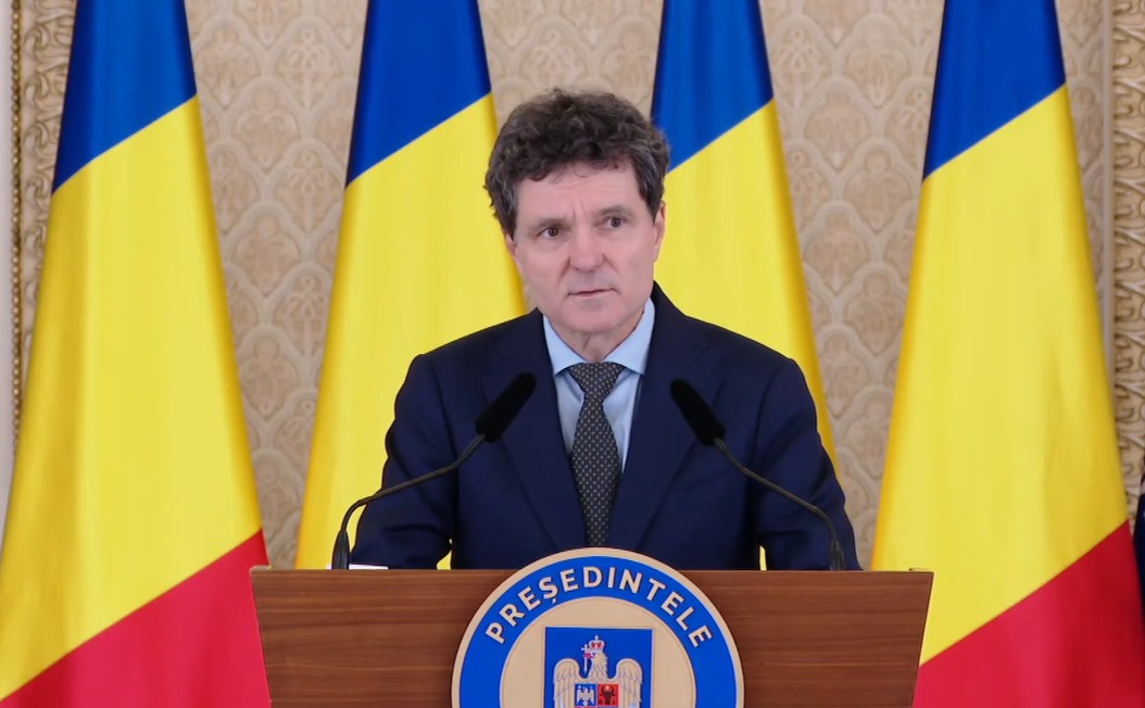 Mesajul lui Nicușor Dan de la Ziua Mondială a Educației: Importanța gândirii critice în era digitală