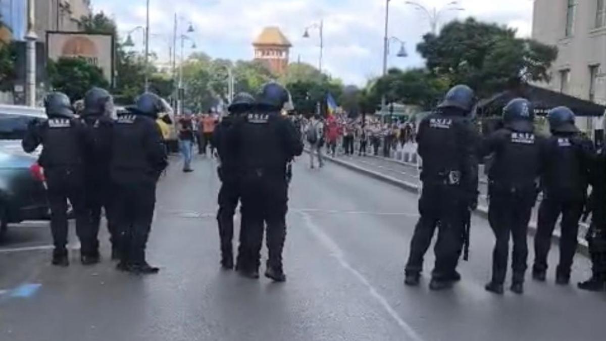 Violențe și blocaje în București: Protestul fermierilor a degenerat în confruntări cu jandarmii