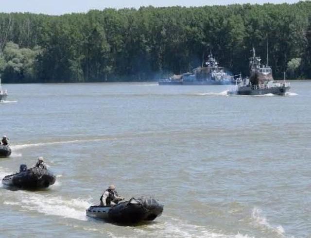 Exercițiu militar masiv pe brațul Sfântu Gheorghe: 350 de militari și peste 20 de nave sunt implicate