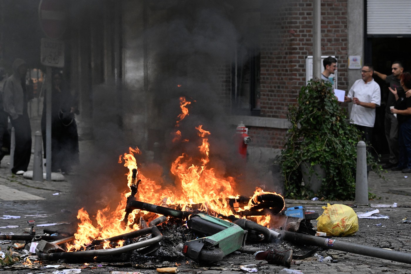 Violențe și răniri în Belgia în urma protestelor elevilor împotriva măsurilor de austeritate