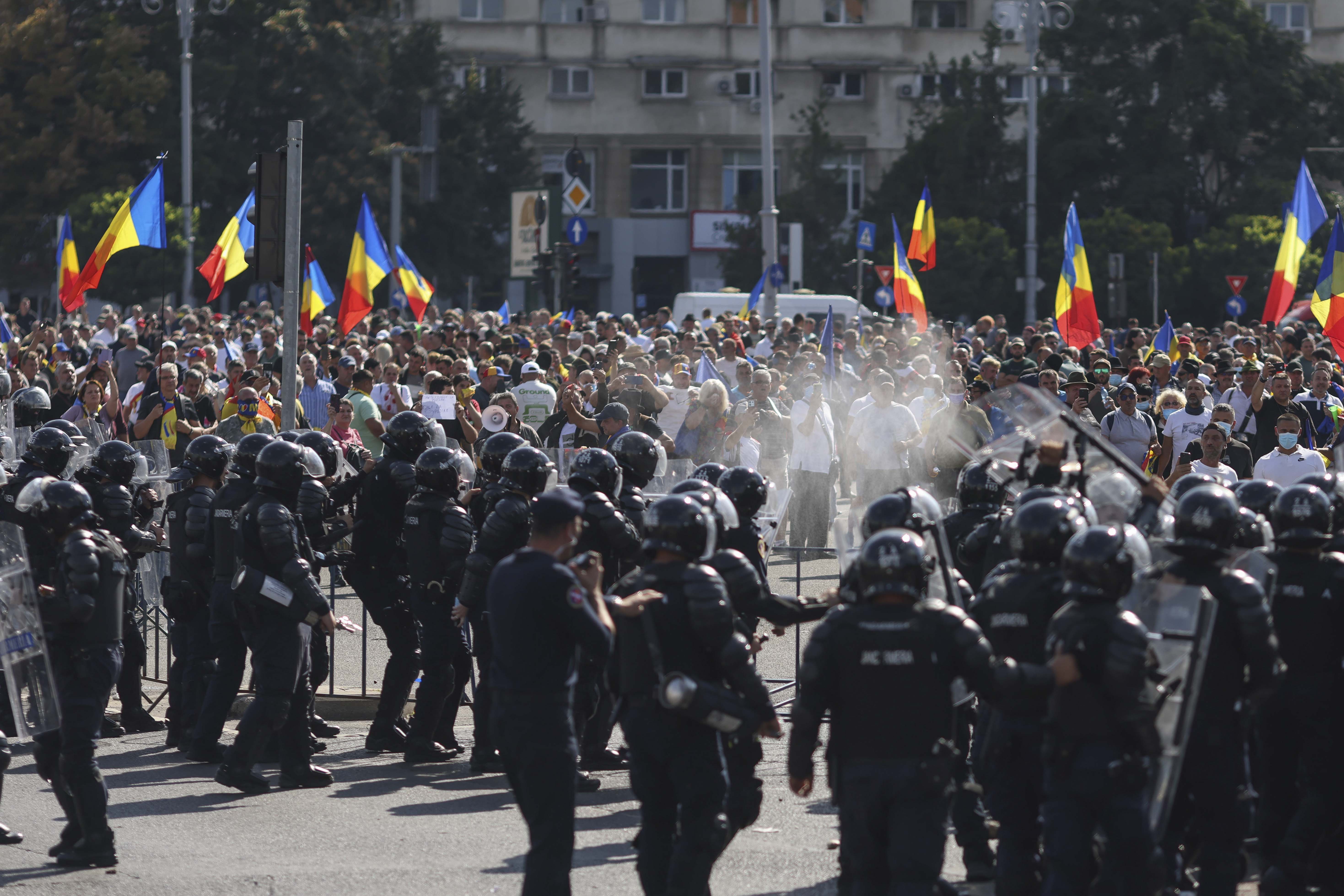 Reacții politice în urma violențelor de la protestul crescătorilor de ovine din Piața Victoriei