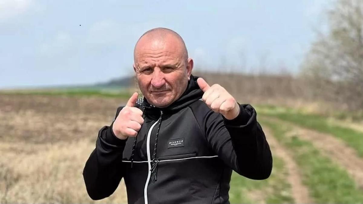 Interlop cunoscut din Iași, găsit împușcat în cap într-o zonă împădurită din Holboca