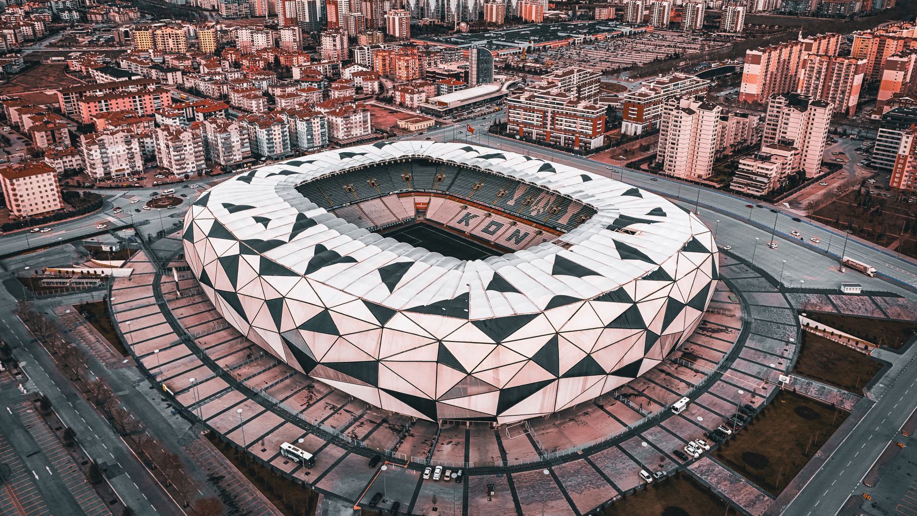 Bucureștiul va găzdui finala UEFA Europa League în 2028. Arena Națională va trece printr-un program de modernizare