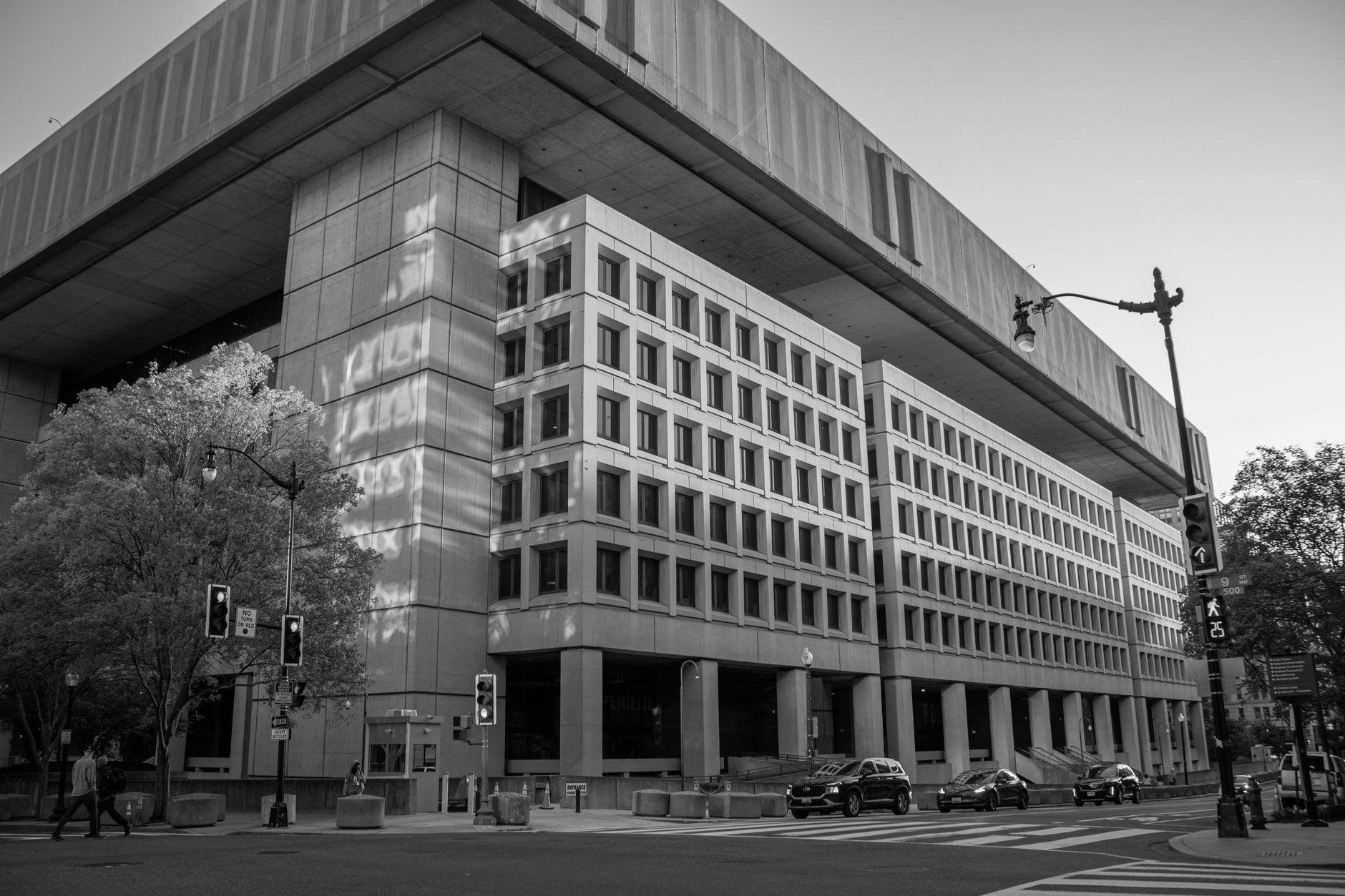 Fostul șef al serviciului german de informații, August Hanning, a fost arestat pentru spionaj