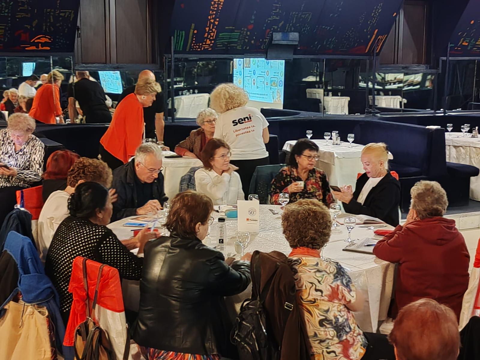 Program de alfabetizare digitală pentru seniorii din București, prin proiectul Digital 50+