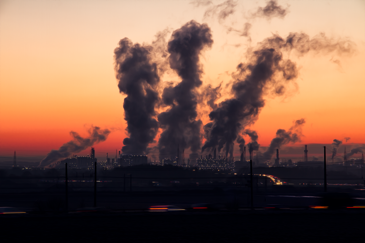 Raport științific: Daunele climatice sunt deja inevitabile, dar o reducere rapidă a emisiilor poate atenua impactul