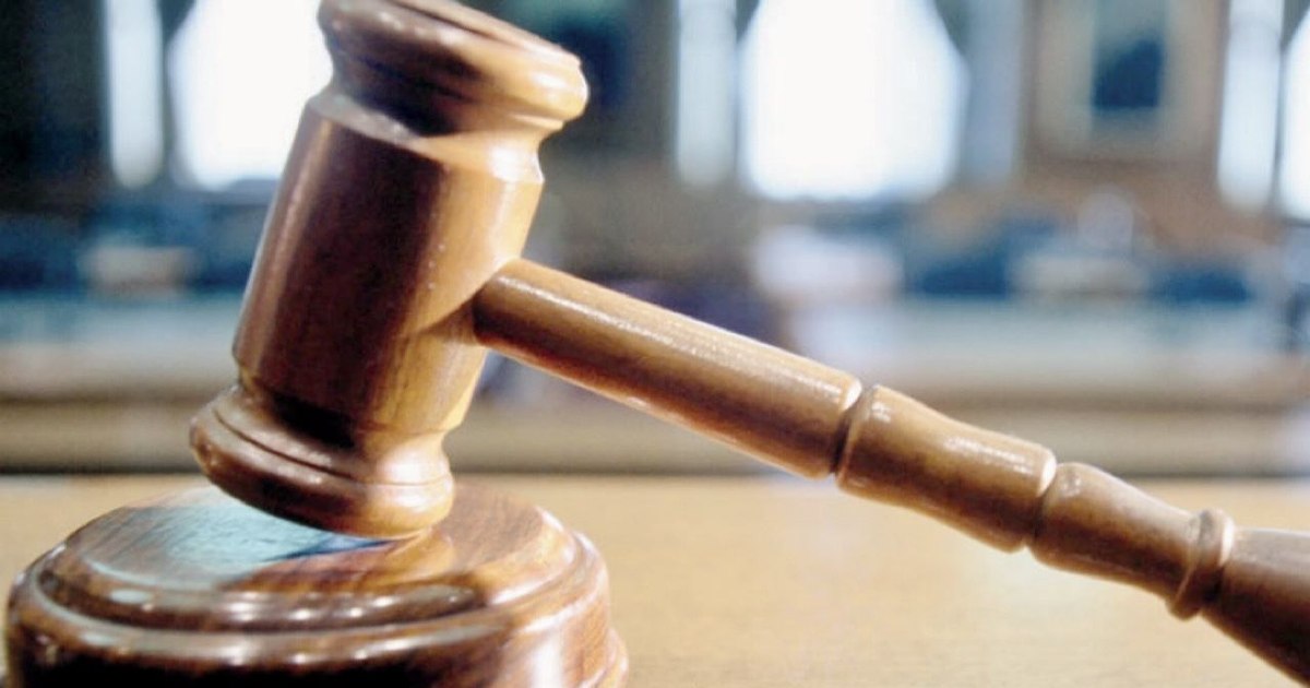 Director financiar concediat după ce a contestat bonusul. A primit despăgubiri de 138.000 de euro