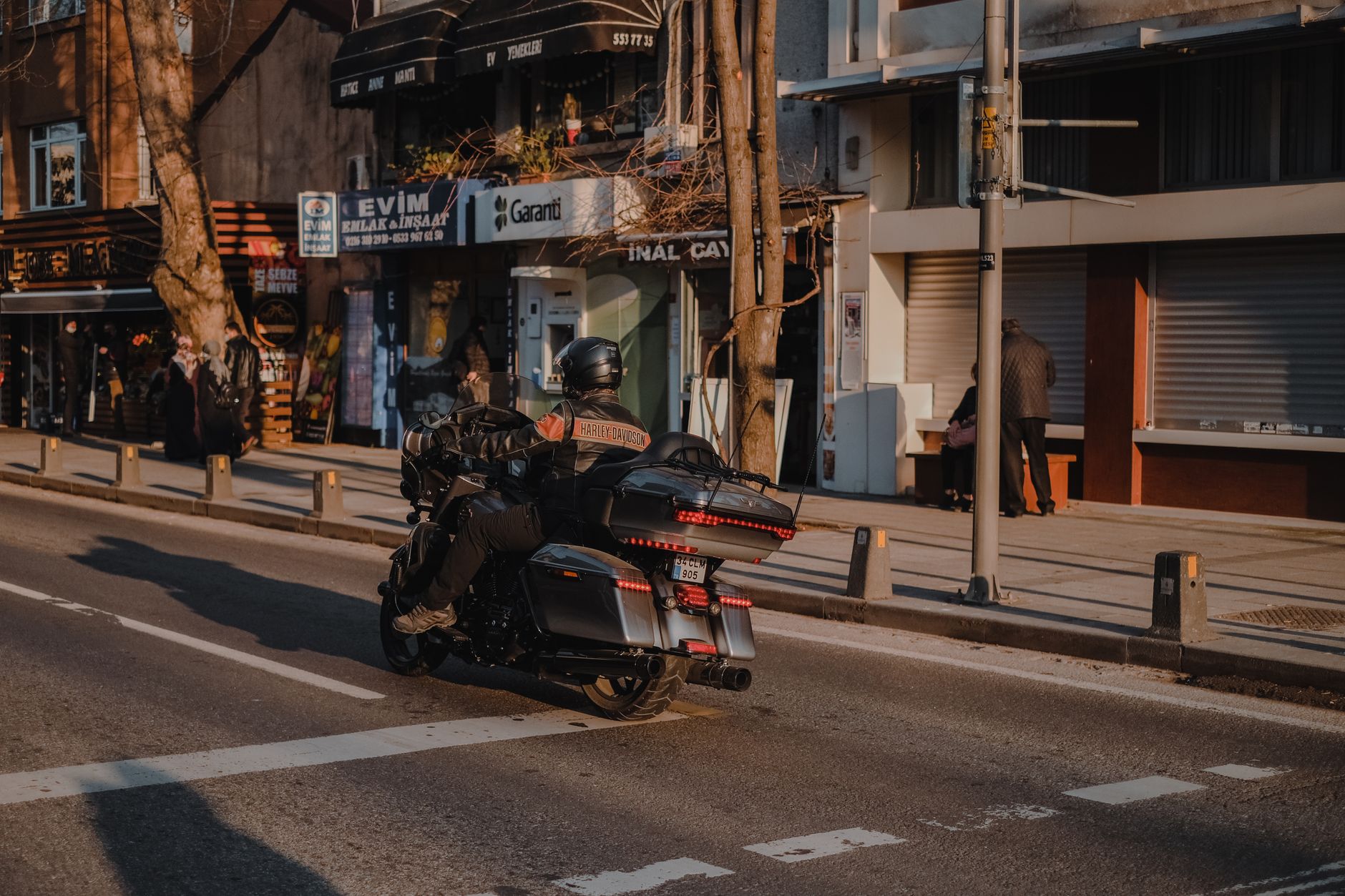 Legea motocicliștilor a fost adoptată de Camera Deputaților: noi reguli pentru circulație