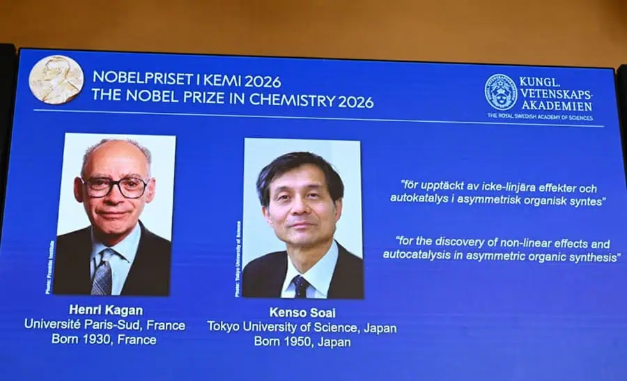 Premiul Nobel pentru Chimie 2026: Henri Kagan și Kenso Soai au rezolvat misterul moleculelor în oglindă
