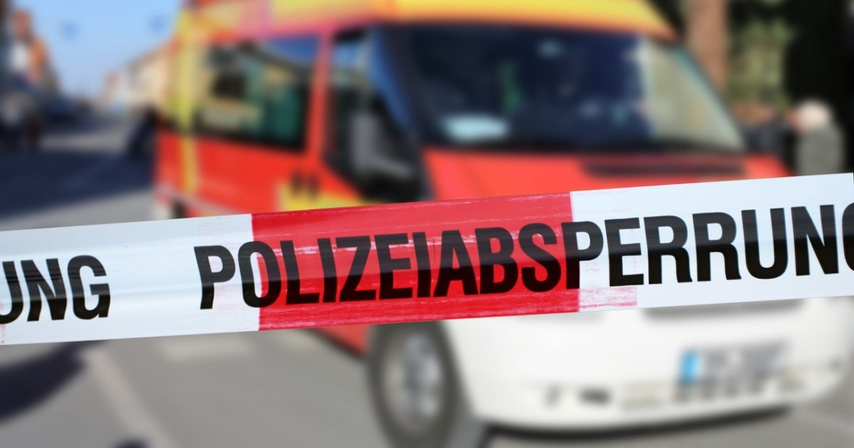 Fetiță de 6 ani salvată de la moarte în Berlin: un bărbat a prins-o în brațe după ce a căzut de la etajul 3