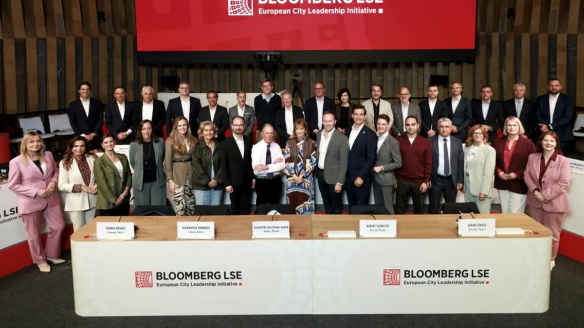 Bucureștiul va beneficia de asistență internațională pentru reforma mobilității urbane