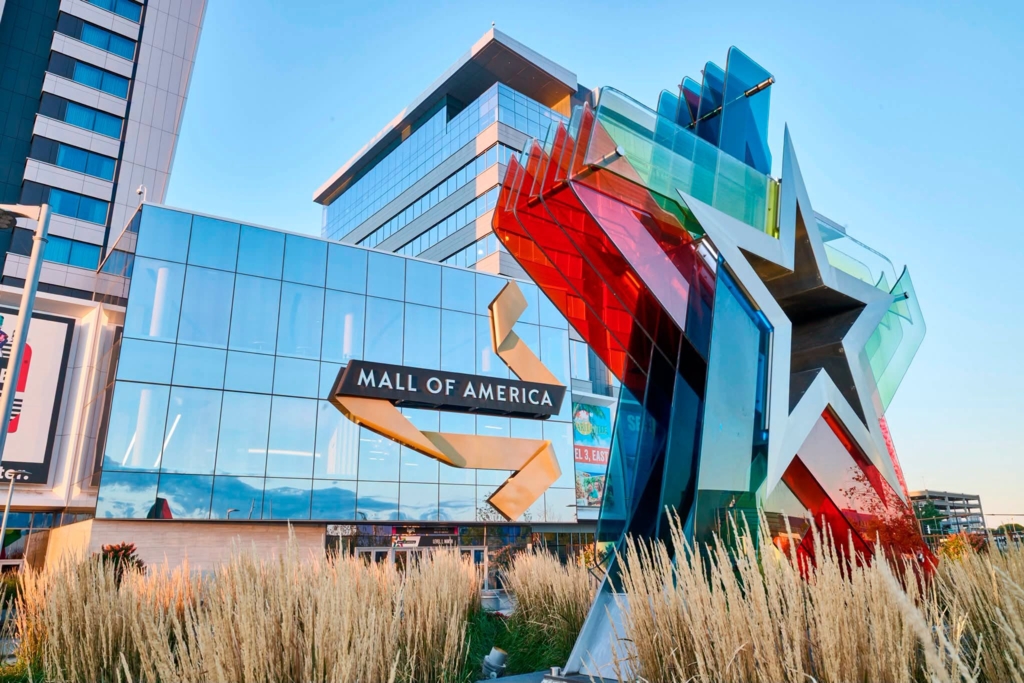 FBI a oprit un atac terorist planificat la Mall of America. Suspectul voia să ucidă zeci de persoane