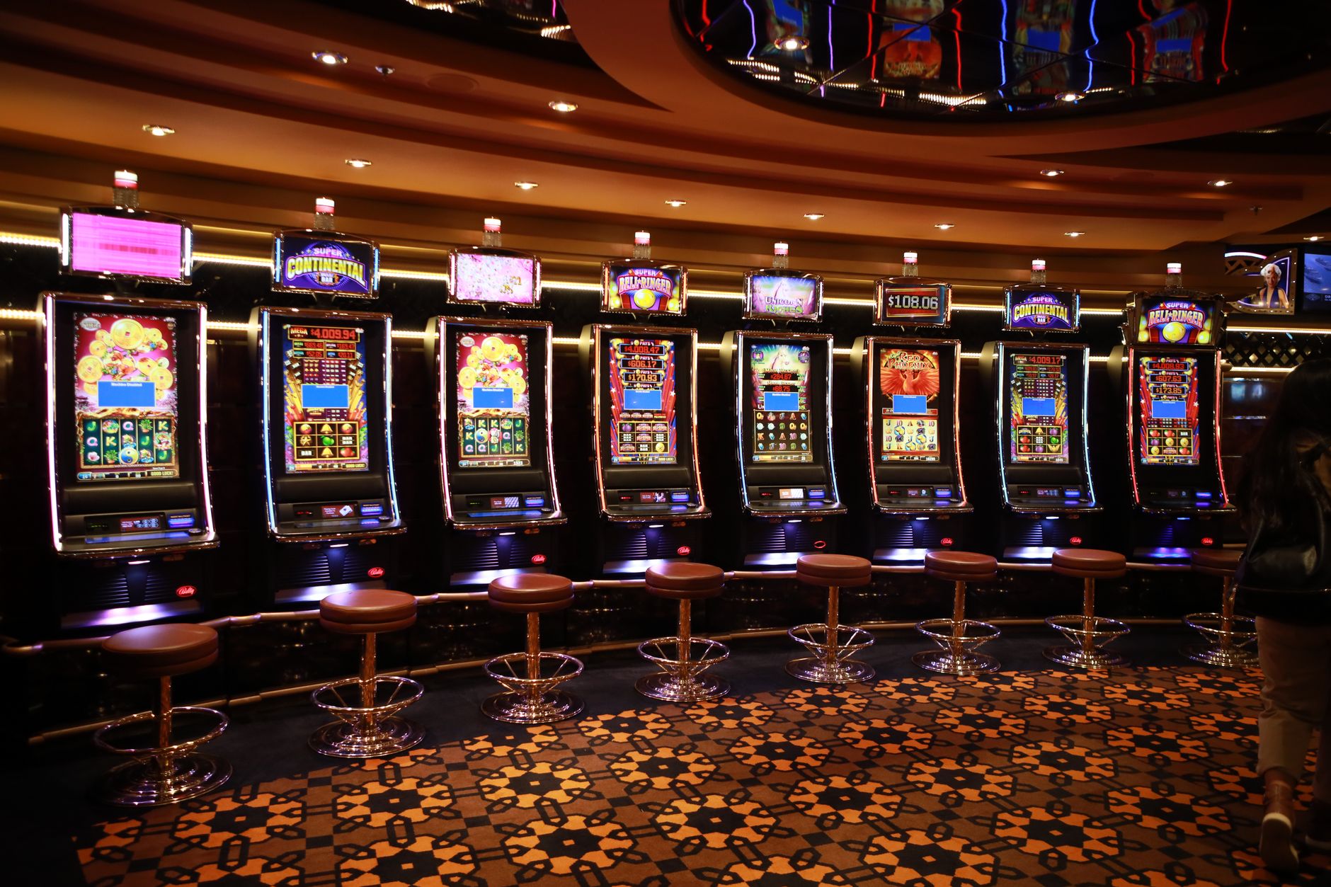 Atenție la detalii: de ce jocurile de casino care par identice pot funcționa complet diferit