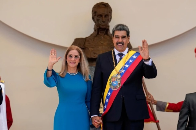 Nicolas Maduro și soția sa, Cilia Flores, sunt înarmați cu acuzații de tortură în Statele Unite