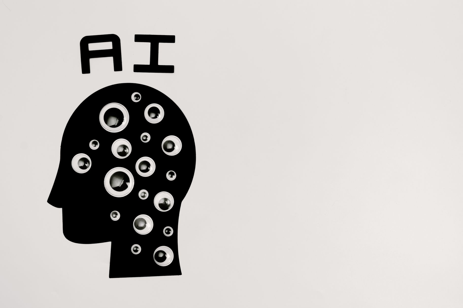 Donald Trump declară „inamici” pe cei care folosesc termenul de inteligență artificială