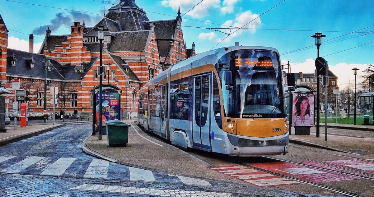 Avertisment de la MAE pentru călătorii în Belgia: Greve care vor afecta transportul aerian și cel public