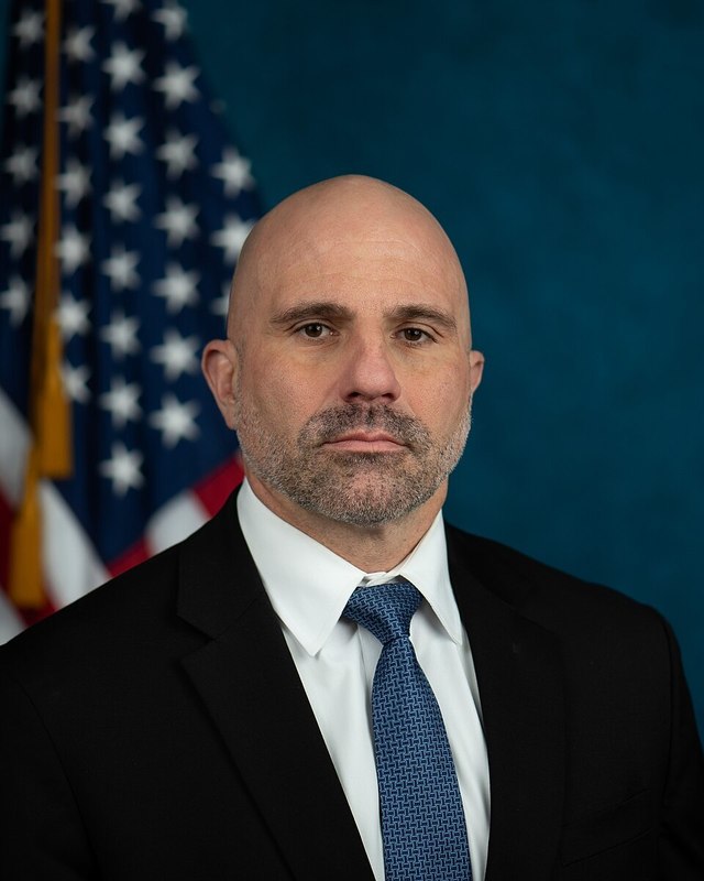 FBI avertizează că atacurile de la 11 septembrie rămân un factor de radicalizare online