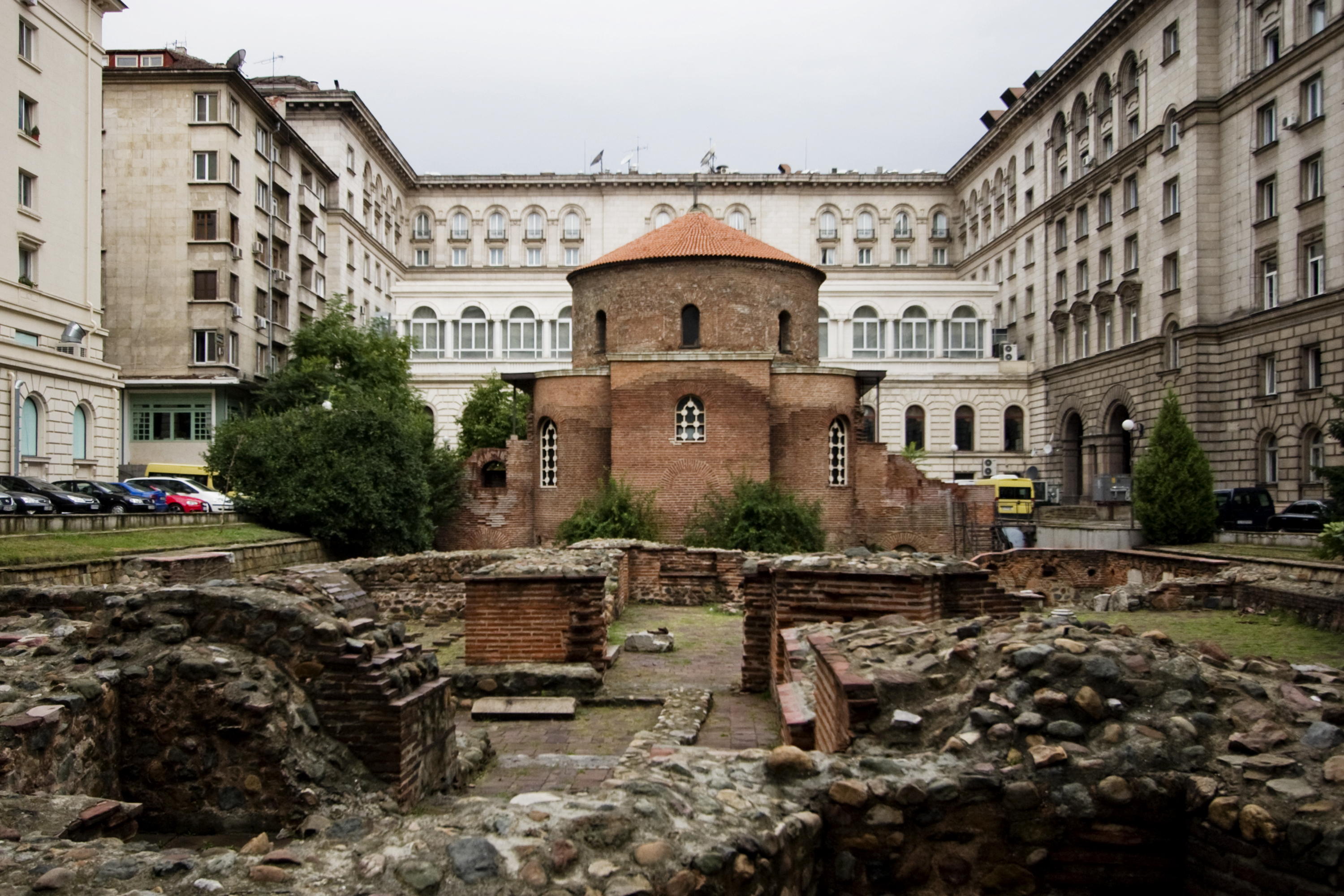 Restaurarea a 11 portrete ale unor princi din Transilvania, prin tehnici de microchirurgie a patrimoniului