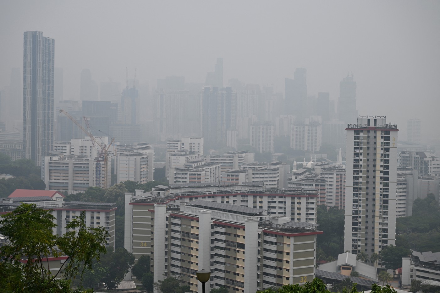 Singapore pregătește distribuirea de măști N95 din cauza poluării extreme
