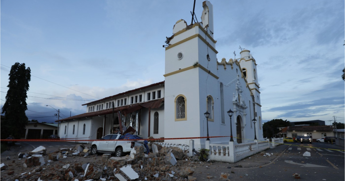 Cutremur masiv de 7,7 în Panama: scene de panică și drumuri prăbușite în urma seismului