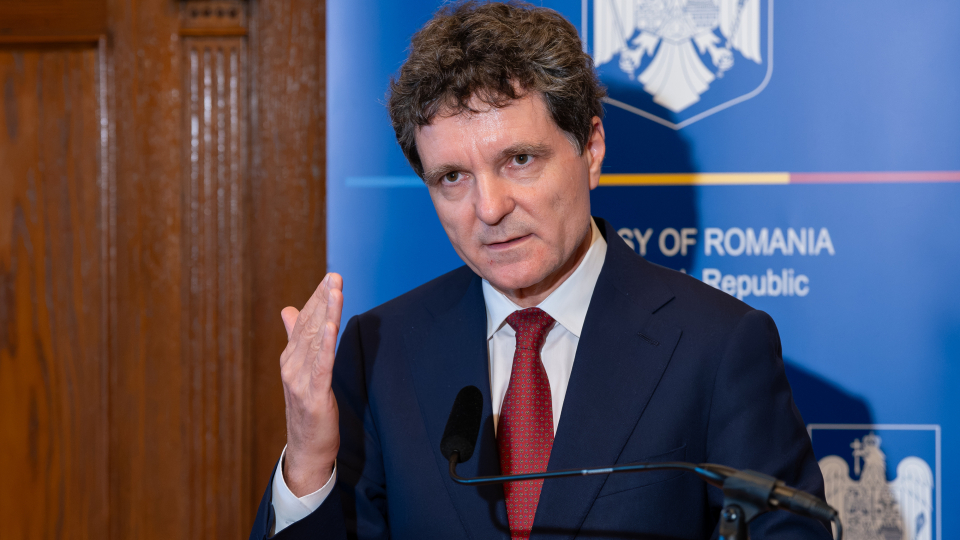 Nicușor Dan avertizează asupra creșterii populismului în România și critică ascensiunea AUR
