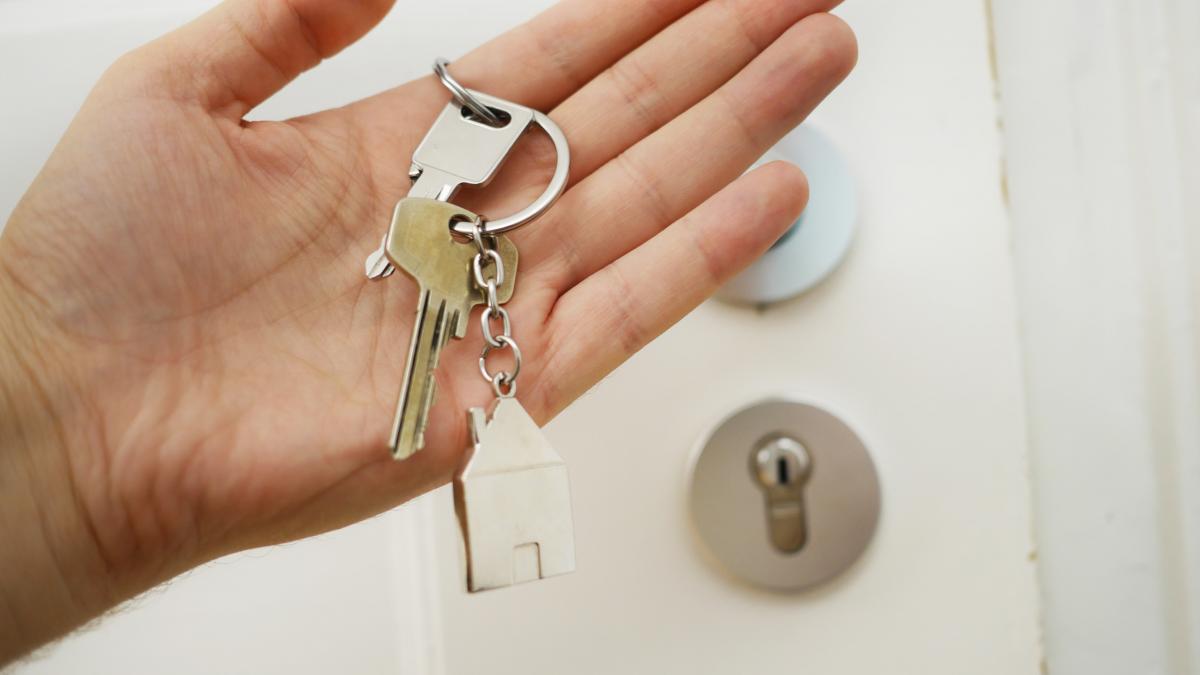 Escrocherie masivă în București: Un bărbat a înșelat 35 de proprietari de apartamente prin subînchiriere ilegală