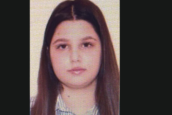 Adolescentă de 15 ani a dispărut din Sectorul 4 al Bucureștiului. Poliția a lansat o alertă națională