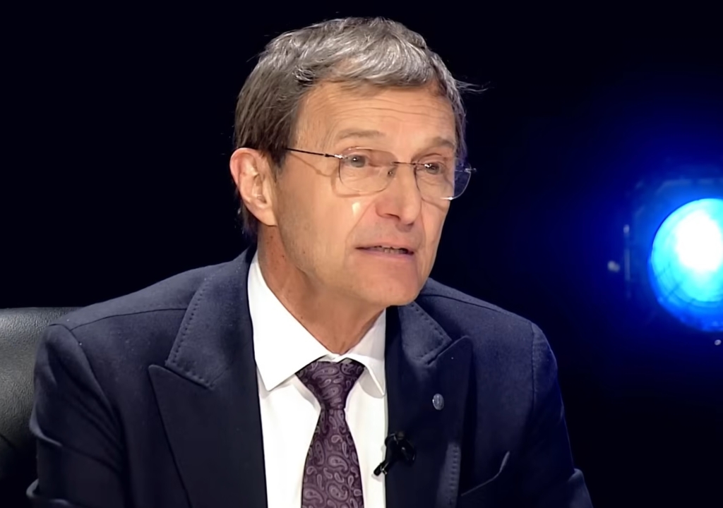 Ioan Aurel Pop critică dur politicul din România: „Conducătorii români sunt nepotriviți pentru a conduce”