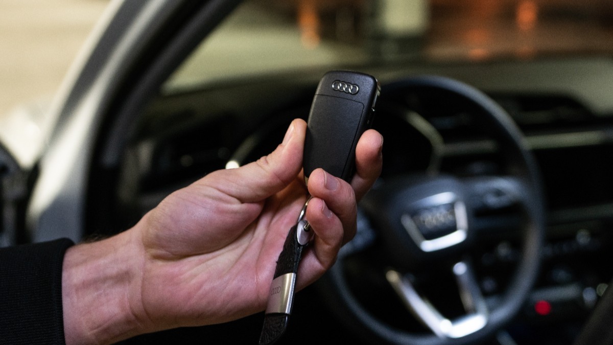 Cumpărător de Audi A3 păstrează mașina după ce vânzătorul o închiriasese ilegal. Decizia instanței din Köln