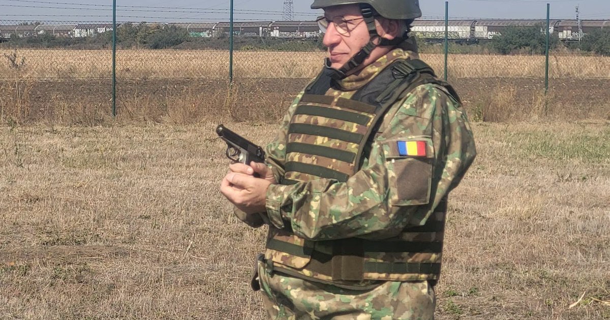 Iulian Fota a participat la exercițiul MOBEX 2026 și a criticat vechimea armamentului utilizat