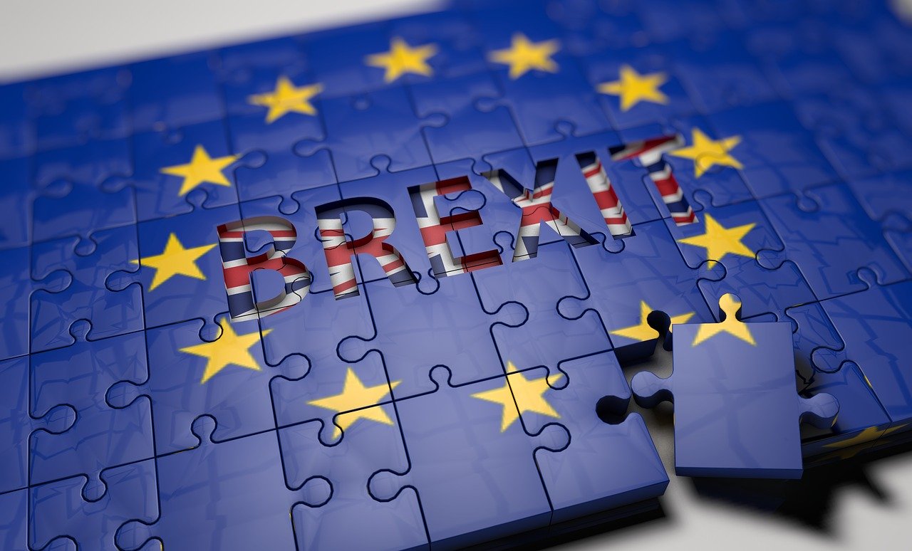 Premierul britanic Andy Burnham confirmă ingerința Rusiei în referendumul pentru Brexit
