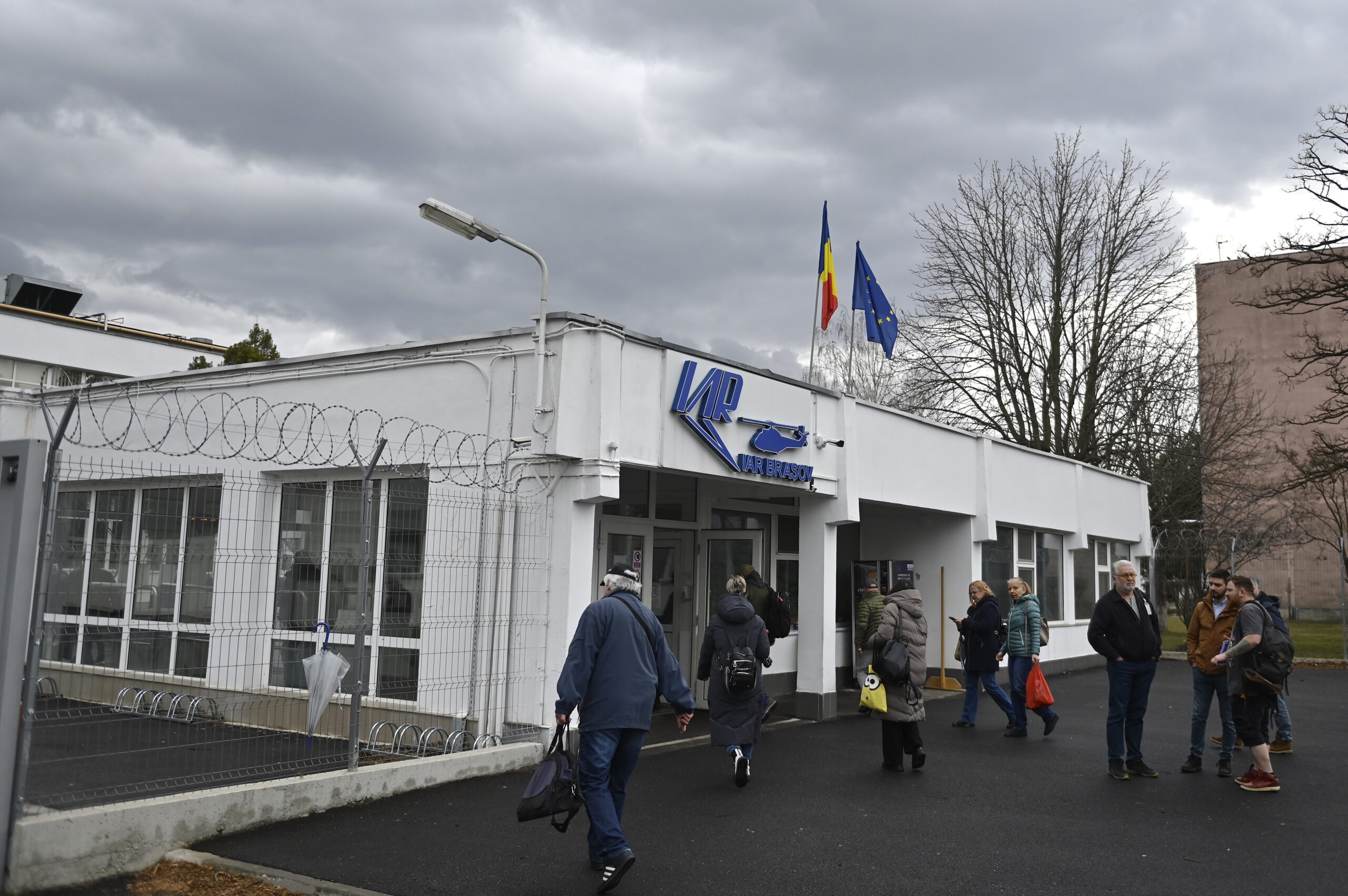 Protest de amploare la IAR Brașov: angajații nemulțumiți de salariile conducerii și pierderea contractelor