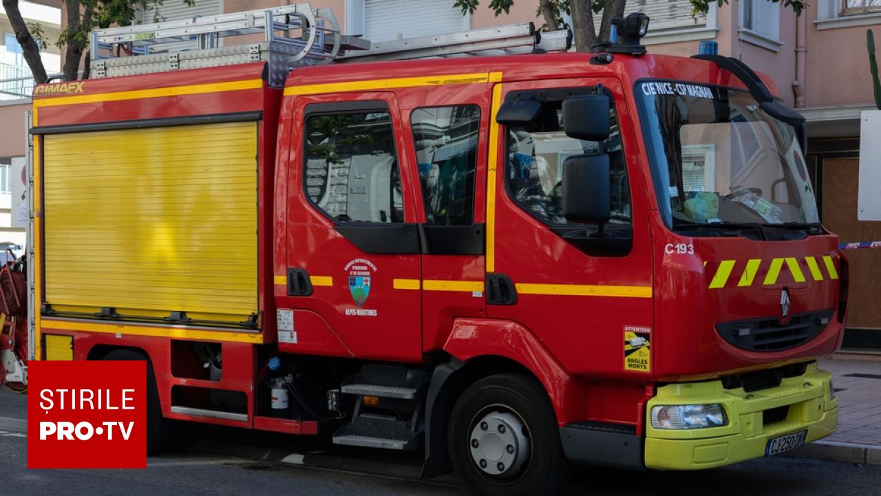 Hoții au furat cardul de carburant al pompierilor din Franța și au făcut plinul de 137 de ori