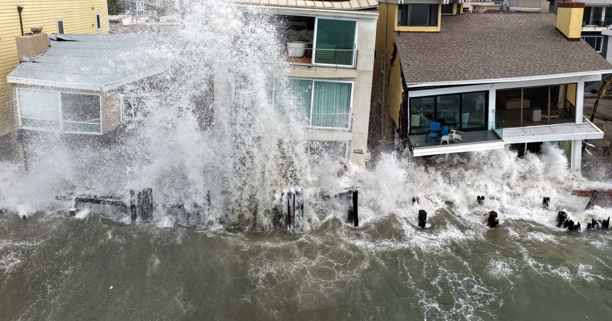 Furtuna tropicală Rachel a devastat sudul Californiei: distrugeri masive în Long Beach și evacuări de urgență